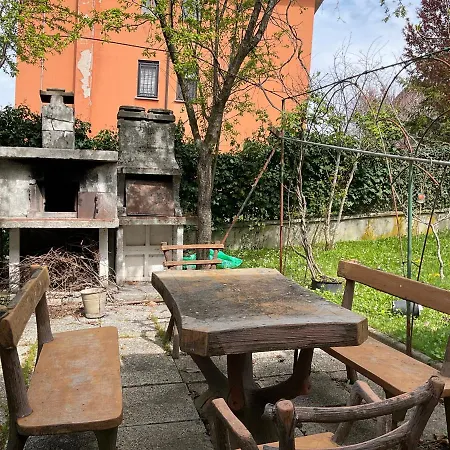 Nel Dell' Appennino Tosco-emiliano Lägenhet